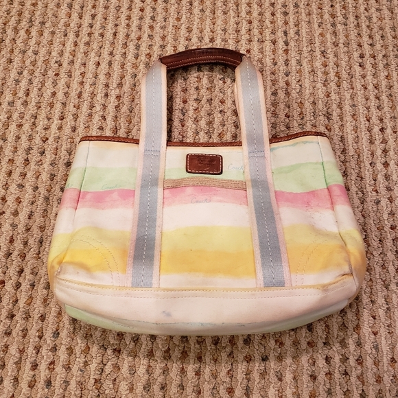 COACH - A0773-10925 Canvas Tote - Picture 1 of 6